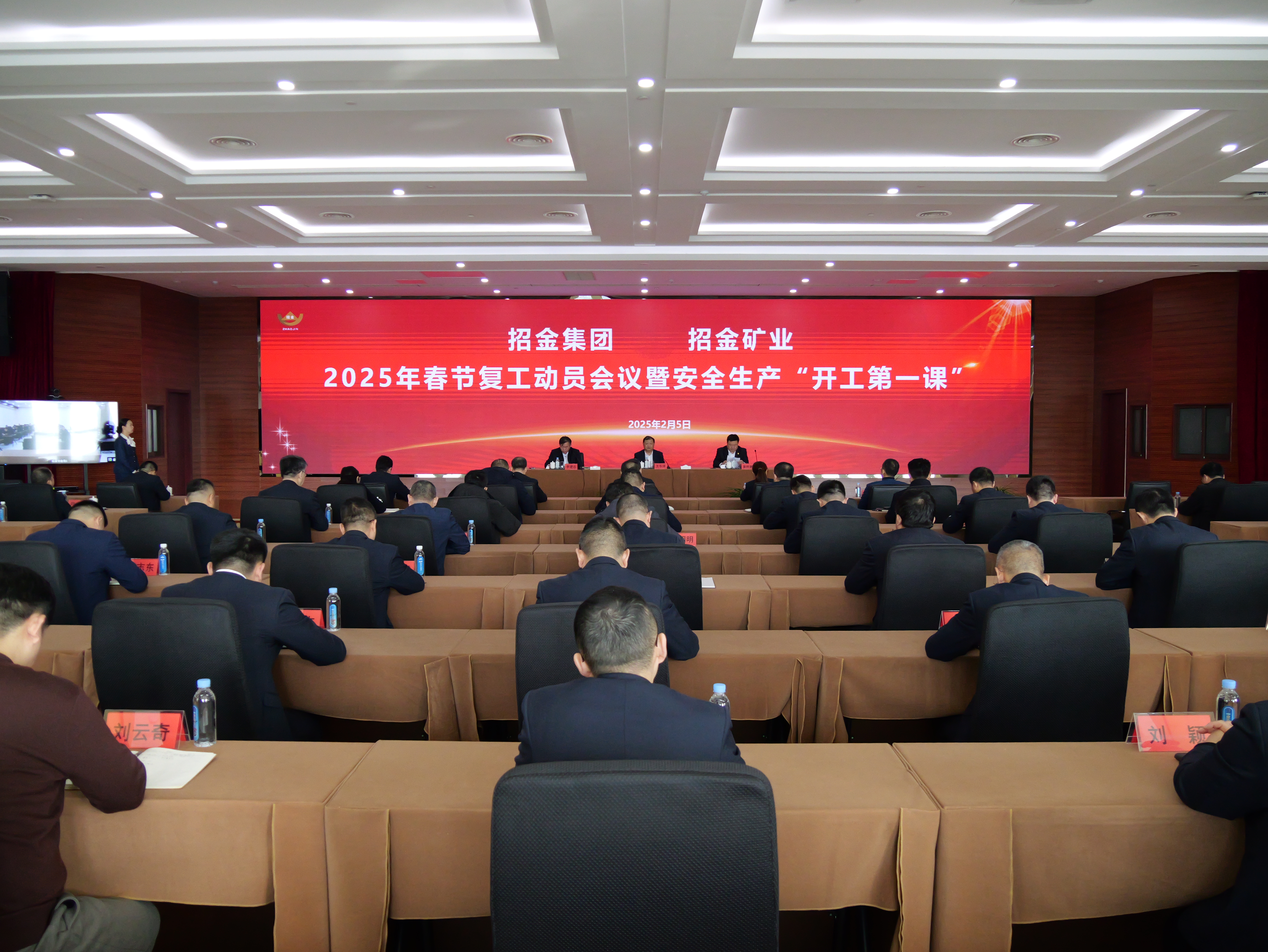 1738824357643034065.jpg P1060744.jpg